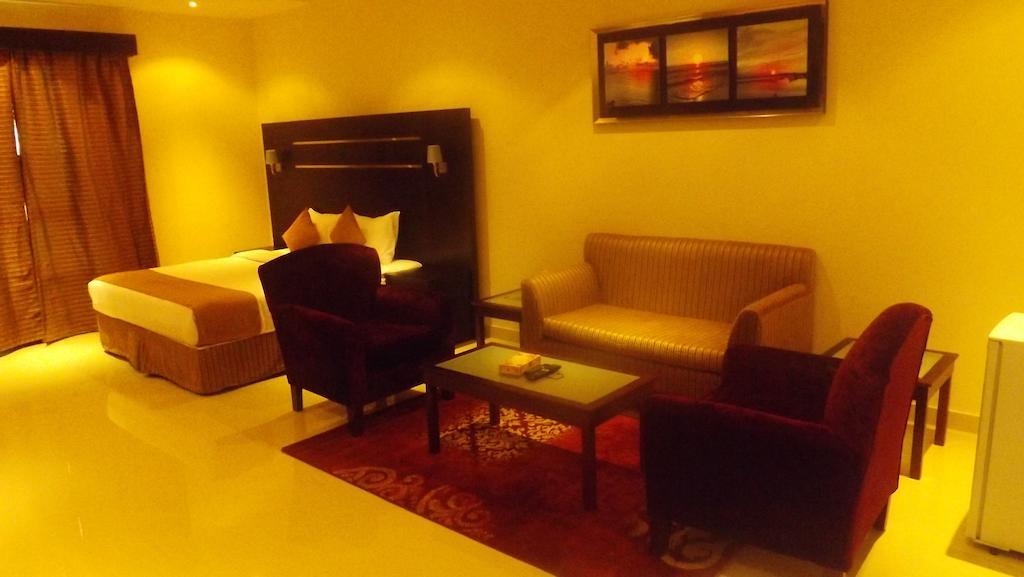 Baron Palace - Almasif Hotel Apartments Riadh Zimmer foto