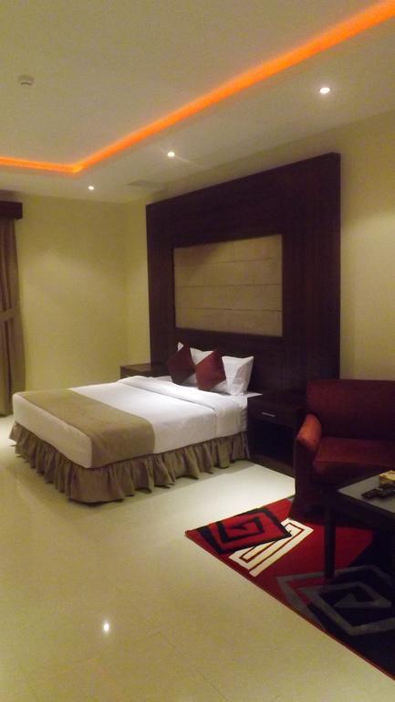 Baron Palace - Almasif Hotel Apartments Riadh Zimmer foto