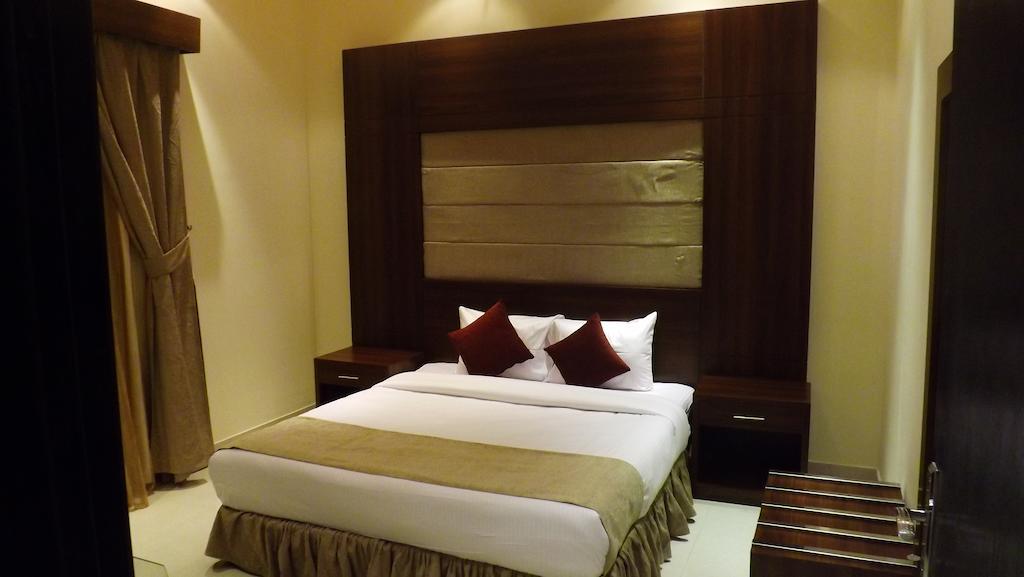Baron Palace - Almasif Hotel Apartments Riadh Zimmer foto