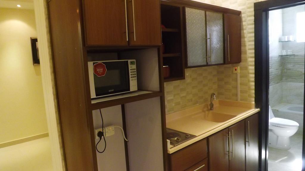 Baron Palace - Almasif Hotel Apartments Riadh Exterior foto