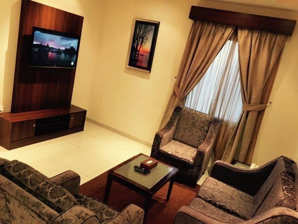 Baron Palace - Almasif Hotel Apartments Riadh Exterior foto
