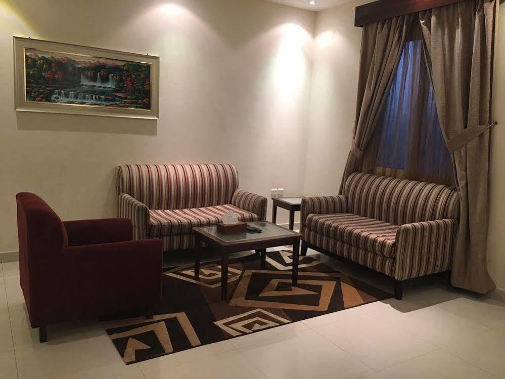 Baron Palace - Almasif Hotel Apartments Riadh Exterior foto